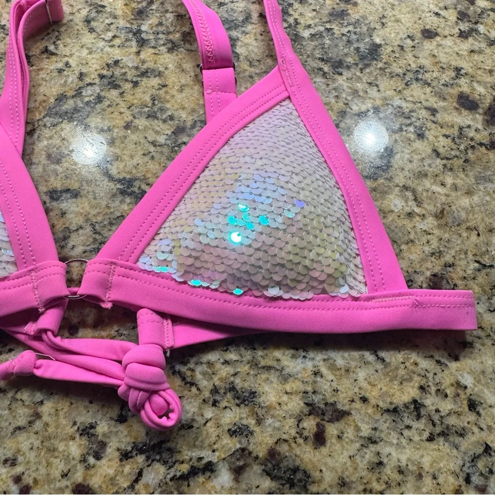 EUC‎ Zaful Pink Sequin Triangle Bikini Top Small Iridescent Mermaid Tie Back